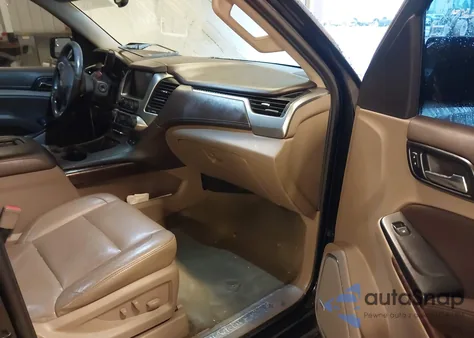 2018 Chevrolet Suburban Lt z USA, uszkodzony, nr VIN 1GNSCHKC5JR331179